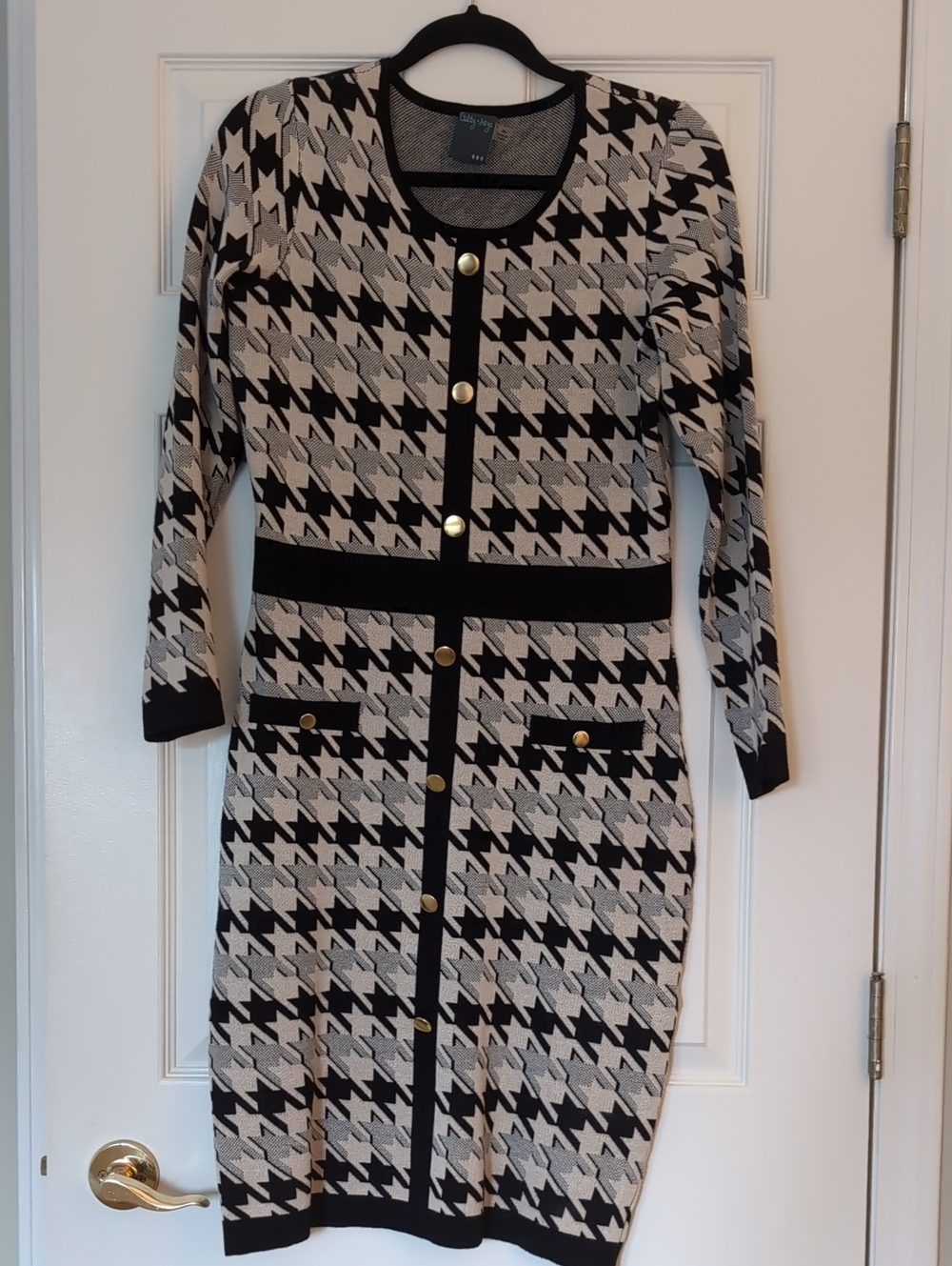 Gabby Skye Black and Cream Houndstooth Faux Button-Front Knit Dress